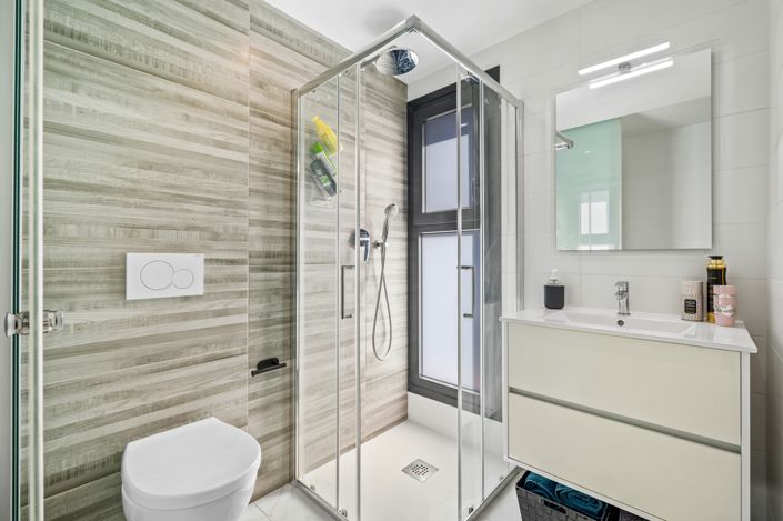 Image No.16-2 Bed Apartment for sale