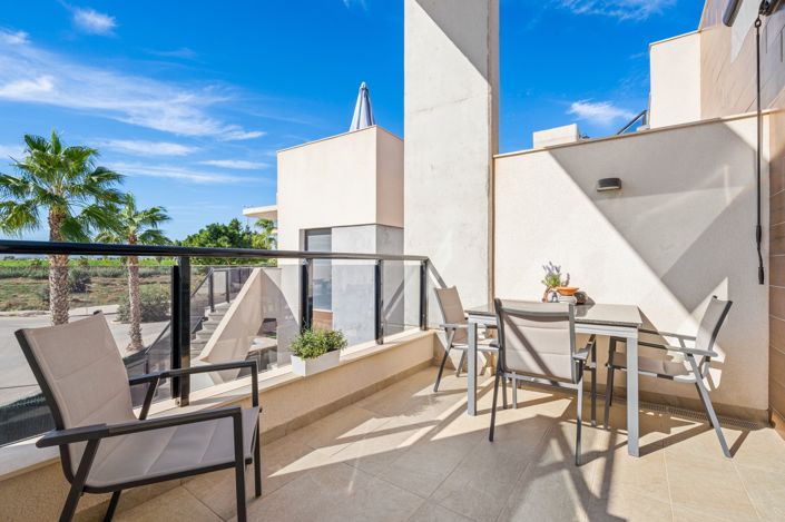 Image No.17-2 Bed Apartment for sale