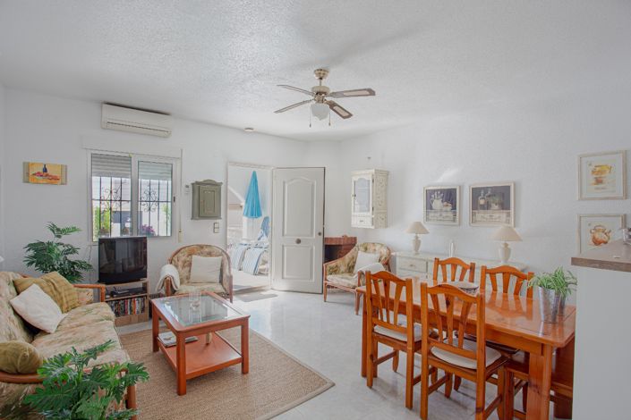 Image No.2-3 Bed Villa for sale