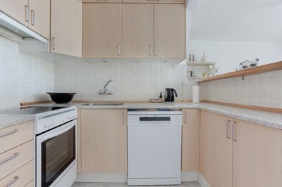 o1j8imqecg7cq8dshtd2331llt2a