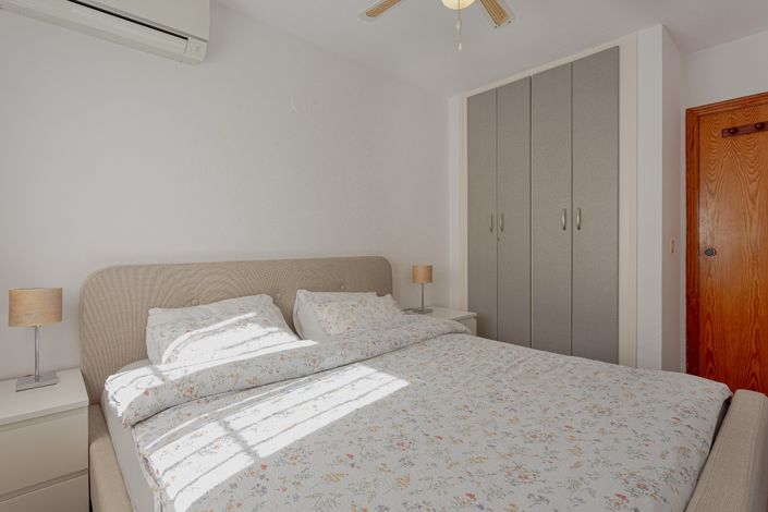 Image No.14-3 Bed Villa for sale