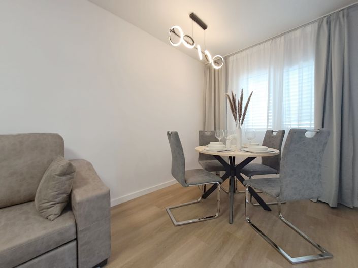 Image No.10-3 Bed Townhouse for sale