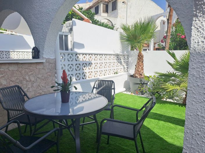 Image No.35-3 Bed Townhouse for sale