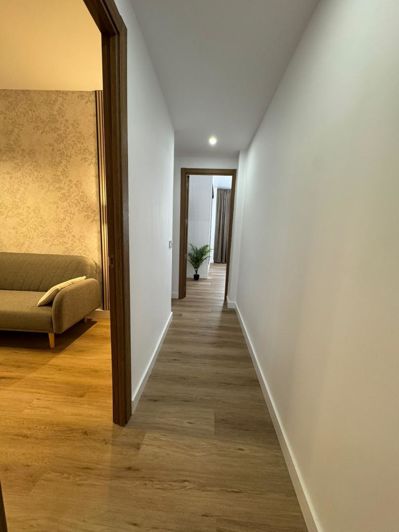 Image No.18-4 Bed Apartment for sale