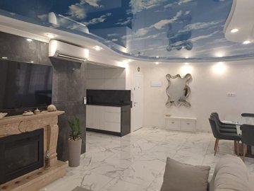 g1hf8va2hrru1726734512-fullhd