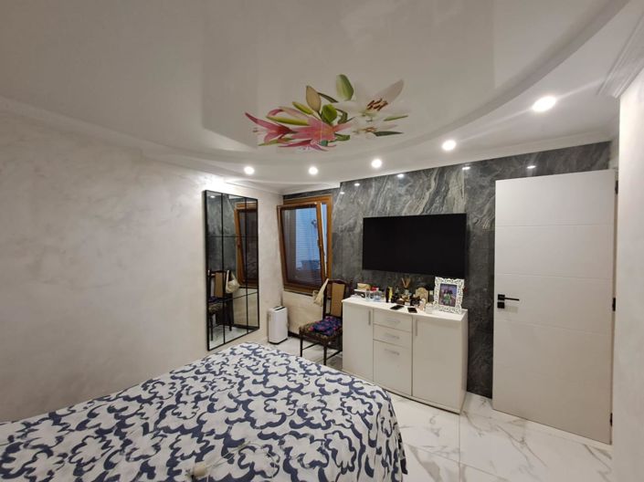 Image No.24-3 Bed Apartment for sale