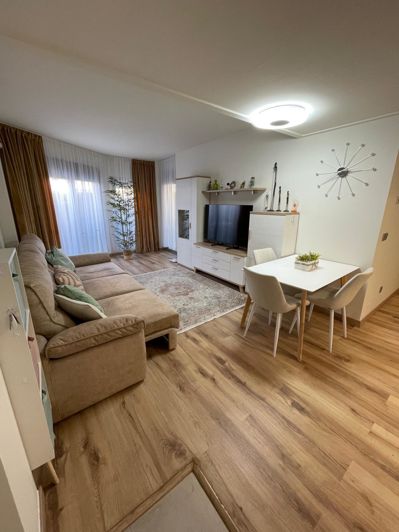 Image No.23-2 Bed Bungalow for sale