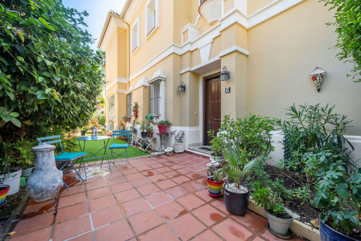 Image No.33-3 Bed Townhouse for sale