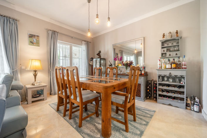 Image No.7-3 Bed Townhouse for sale