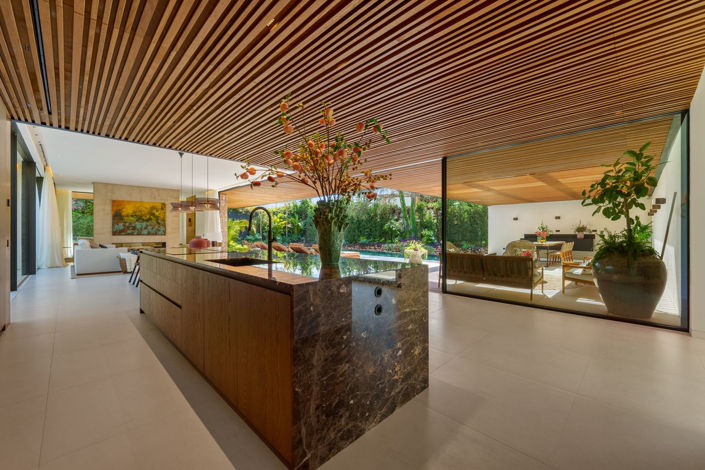 Image No.12-6 Bed Villa for sale