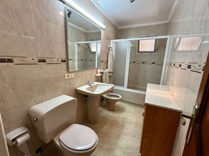 Image No.13-3 Bed Apartment for sale