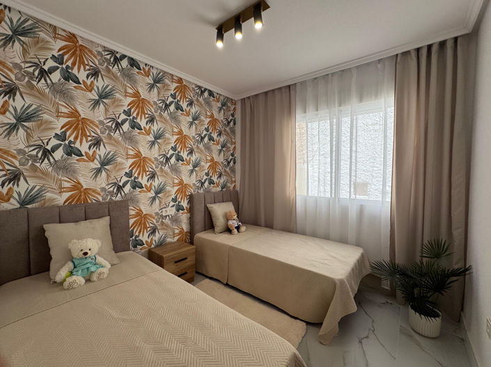 Image No.22-4 Bed Apartment for sale