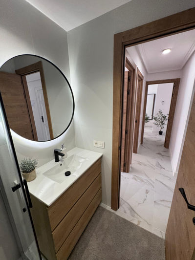 Image No.24-4 Bed Apartment for sale