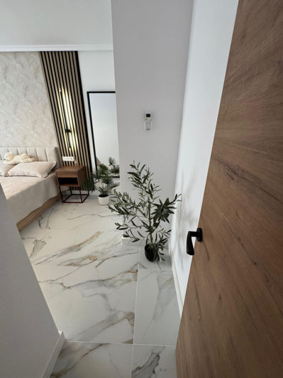 Image No.29-4 Bed Apartment for sale