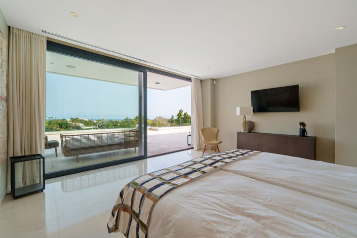 Image No.26-5 Bed Villa for sale