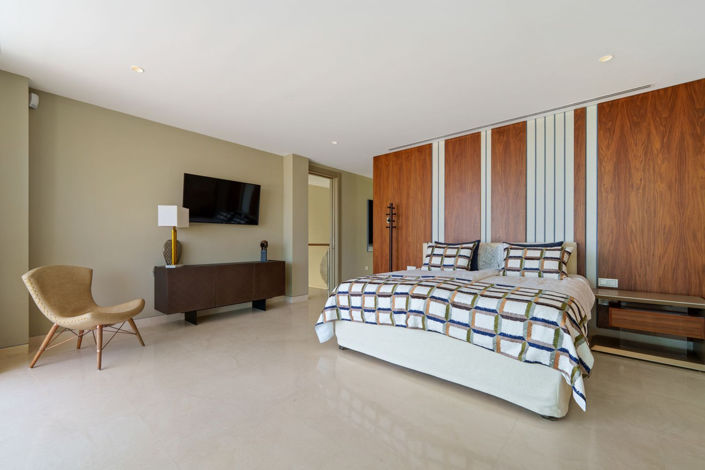 Image No.30-5 Bed Villa for sale