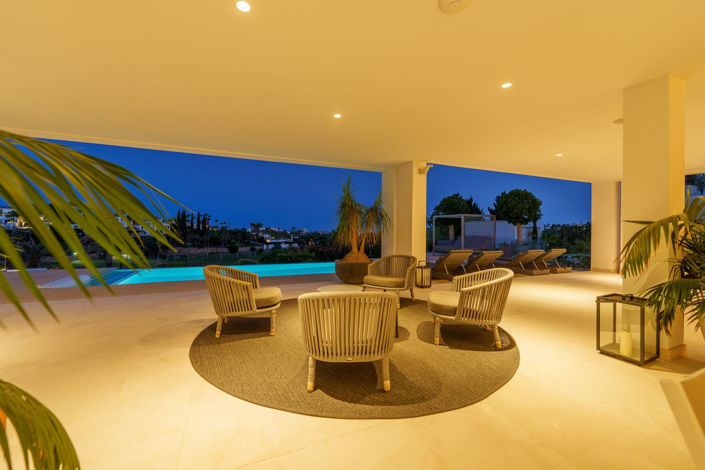 Image No.48-5 Bed Villa for sale