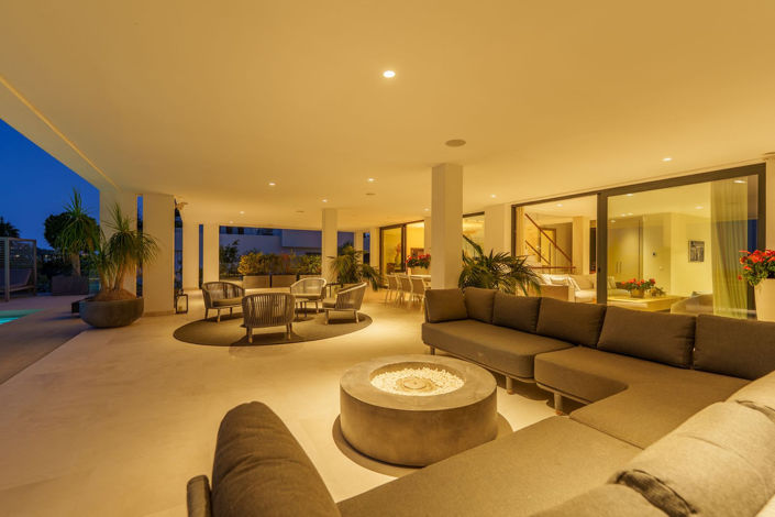 Image No.50-5 Bed Villa for sale