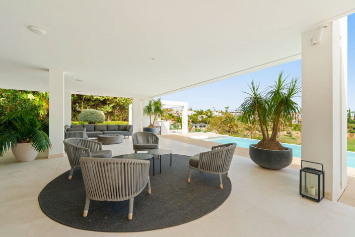 Image No.9-5 Bed Villa for sale