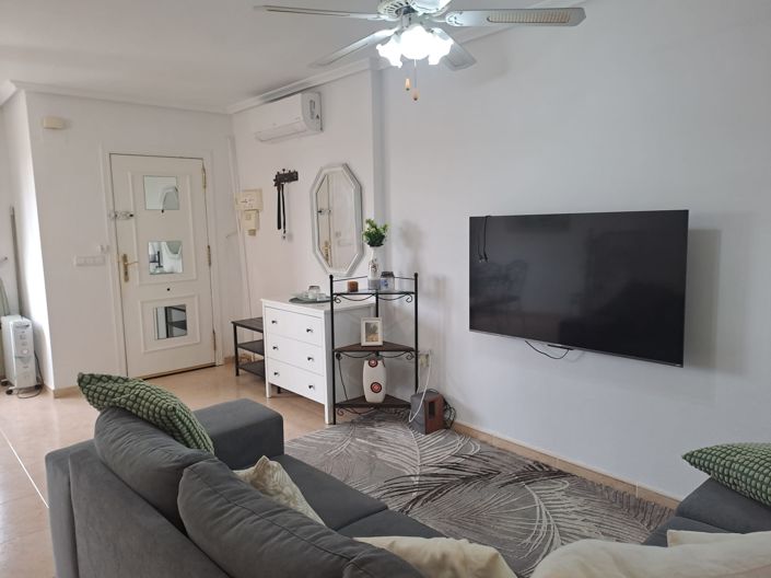 Image No.9-2 Bed Townhouse for sale