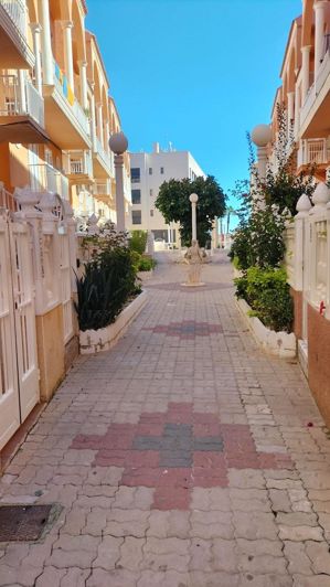 Image No.20-2 Bed Apartment for sale