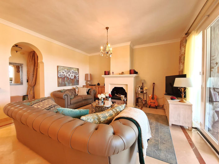 Image No.10-2 Bed Apartment for sale