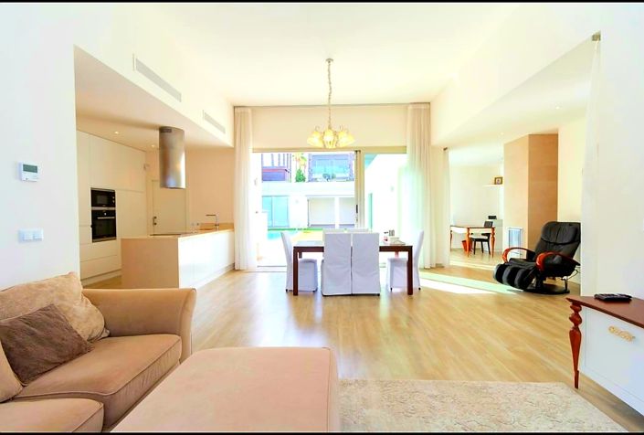 Image No.3-Maison de ville de 3 chambres à vendre à Benijofar