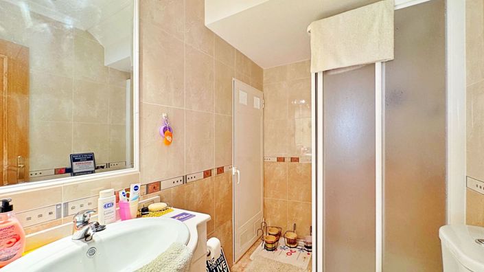 Image No.22-3 Bed Townhouse for sale