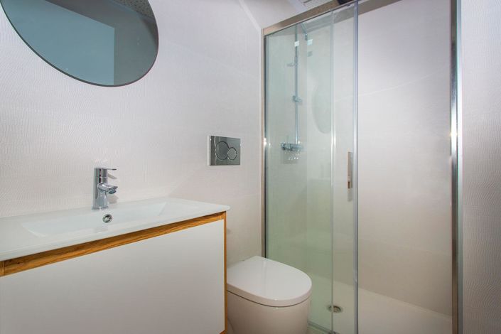 Image No.3-2 Bed House for sale