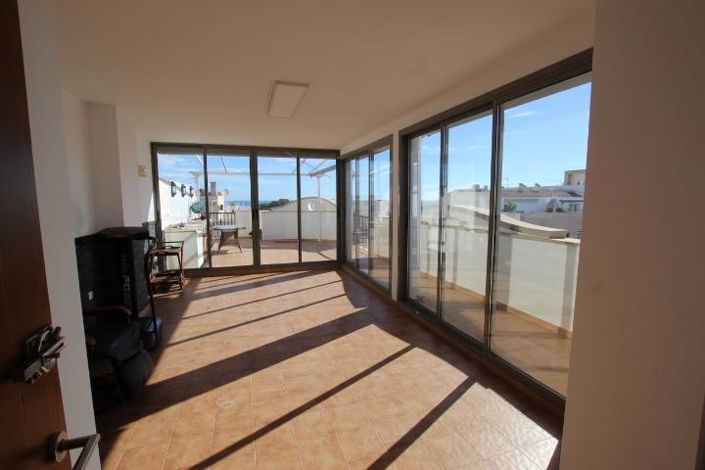 Image No.4-3 Bed Penthouse for sale