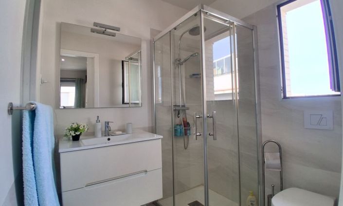 Image No.34-2 Bed Apartment for sale