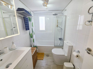 7-aa4cc561180b369757c0bb4af9886cd3