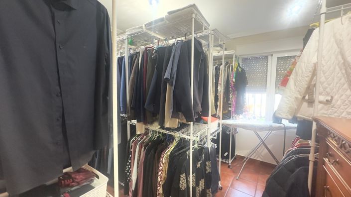 Image No.39-4 Bed Townhouse for sale