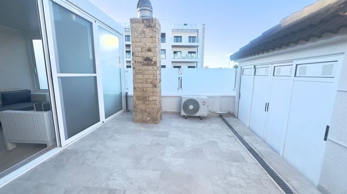 Image No.49-4 Bed Townhouse for sale