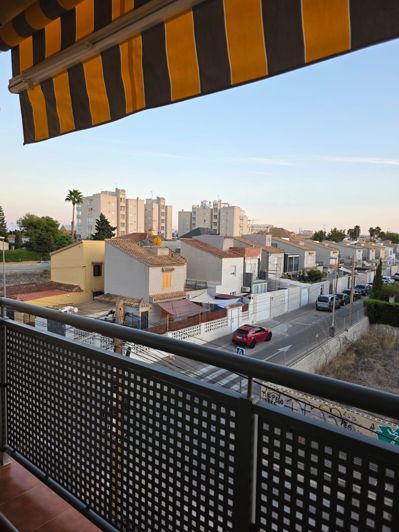 Image No.2-Appartement de 1 chambre à vendre à Torrevieja