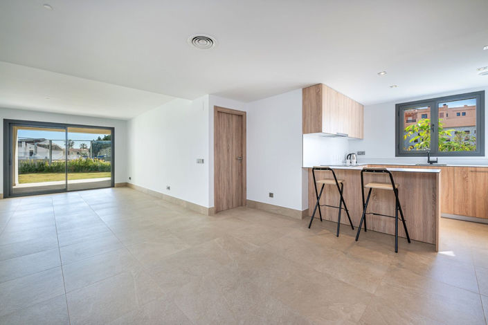 Image No.6-3 Bed Apartment for sale