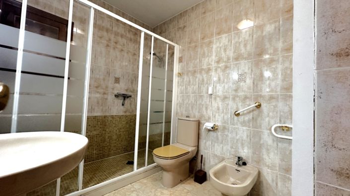 Image No.18-3 Bed Bungalow for sale