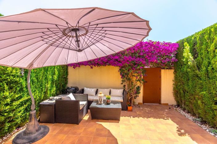 Image No.22-3 Bed Townhouse for sale