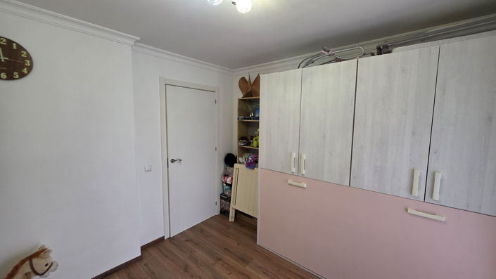 Image No.17-3 Bed Apartment for sale