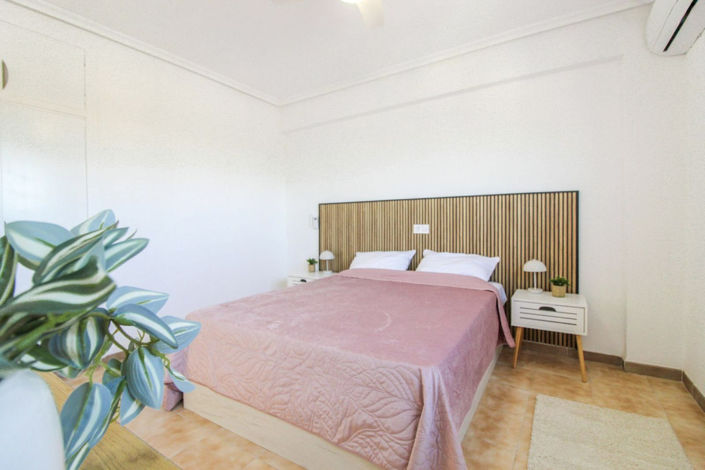 Image No.13-2 Bed Apartment for sale