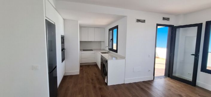 Image No.20-2 Bed Apartment for sale