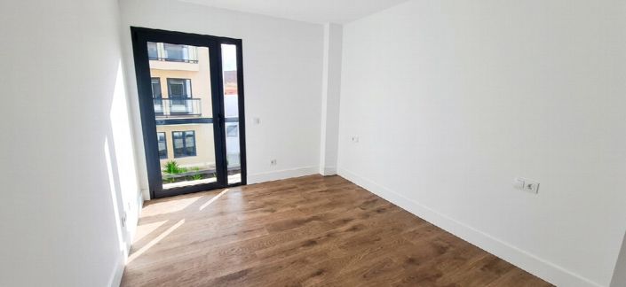 Image No.21-2 Bed Apartment for sale