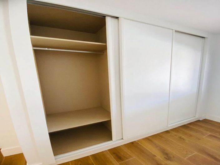 Image No.23-2 Bed Apartment for sale