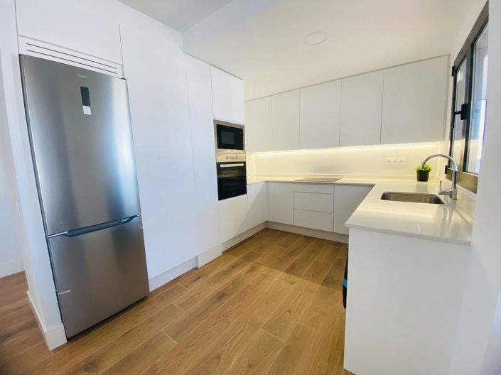 Image No.8-2 Bed Apartment for sale