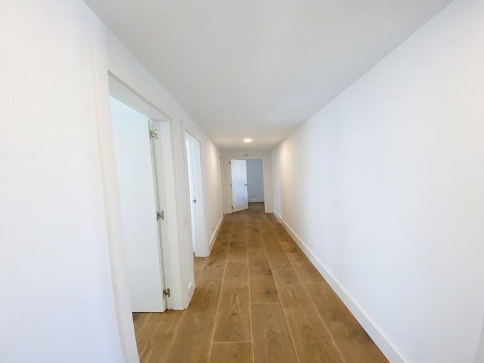 Image No.13-3 Bed Apartment for sale