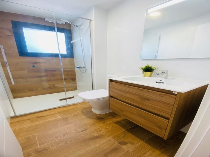 Image No.17-3 Bed Apartment for sale