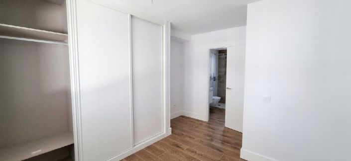 Image No.19-3 Bed Apartment for sale