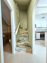 13-5fd73dea700db77384c091ca9818b1a9