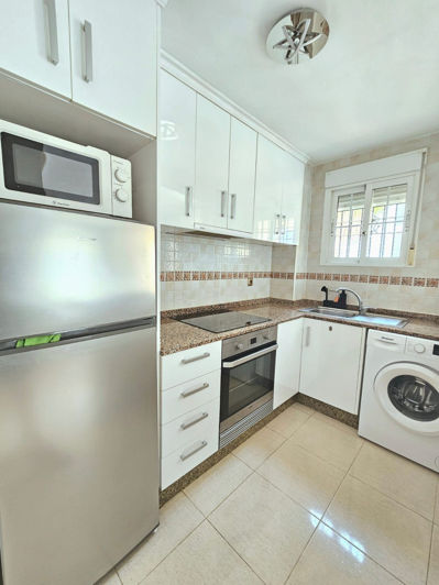 Image No.5-3 Bed House for sale