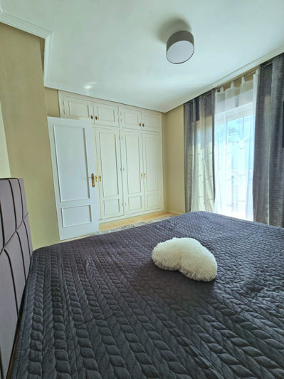 Image No.7-3 Bed House for sale